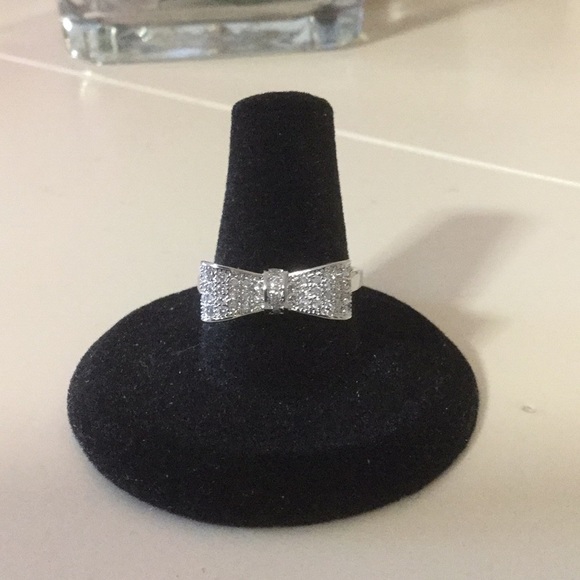 New Sterling silver bow ring sapphire detail SZ 8 - Picture 2 of 8